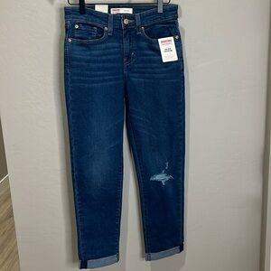 Levi’s Jean Boyfriend Cuffed Ankle Mid-rise Stretchy Signature Roll Slim Vintage